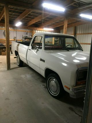 1984 Dodge Other Pickups 2