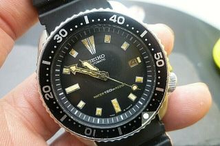 Mens 42mm SEIKO 150m Automatic Classic Black Scuba Diver 7002 - 7000 17j 6