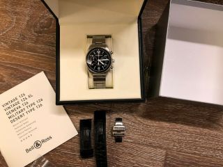 Bell & Ross Vintage 126 Chronograph Auto (includes steel bracelet and strap) 6