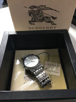 Burberry Bu1350 Wrist Watch For Men Fits Up To A 7” Wrist Comfortably
