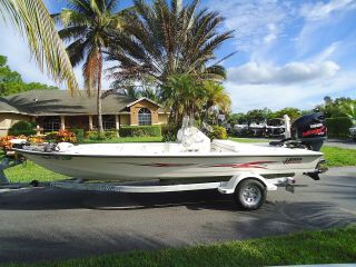 2001 Hewes Redfisher 21cc