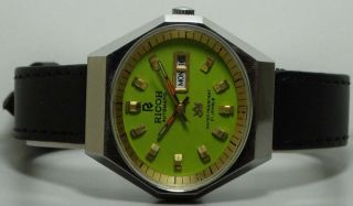 Vintage Ricoh Automatic Day Date Mens Stainless Steel Wrist Watch Old S477