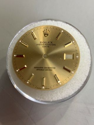 Rolex Oyster Perpetual Date Model 34 Mm Quickset Champagne Color Great Confition