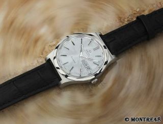 Omega Geneve Swiss Made Automatic Stainless Steel Mens 1970 Vintage Watch O76 5