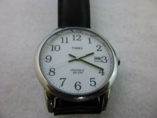 Vintage Timex Mens Watch Indiglo Date Runs Battery Great 30m