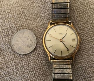 Vintage Timex Q Men ' s Watch - Gold Tone / Time/Date 5