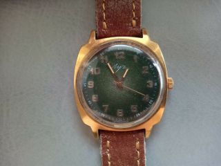 Vintage Luch 1970s Cal.  2209 Ussr Wrist Watch Gold Plated 23 Jewels