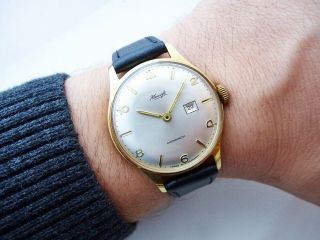 Elegant German Kienzle Date Vintage Wristwatch From 1960 