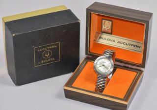 Vintage BULOVA ACCUTRON Astronaut Stainless M3 Watch Bullet Band SILVER DIAL 2