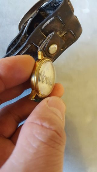 Vintage Men ' s Coors Watch head on old leather band,  great,  collectable 3