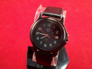 Swiss Army 7022 In All Black 2174/3 Stainless Steel 10 Atm Calf Skin Leather