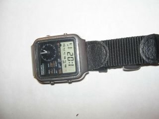 Seiko Chronograph H127 5000 Stainless Steel Wrist Watch
