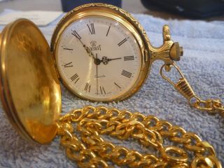 Vintage Nicolet Horse Swiss Covered Pocket Watch Gold Tone with Chain Quartz 7