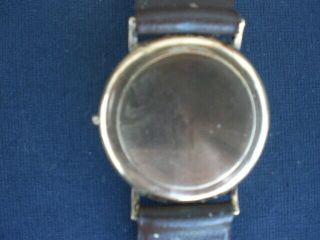 9ct GOLD GENTS GENEVE SWISS MADE QUARTZ WATCH,  Order,  Missing Crown 3
