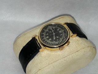 1939s Doctor Chronograph G.  A.  E solid gold 18k mobile lugs valjoux 23 one pusher 6