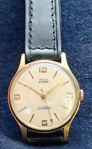 Smiths Made In England Gents Wristwatch Circa 1950`s