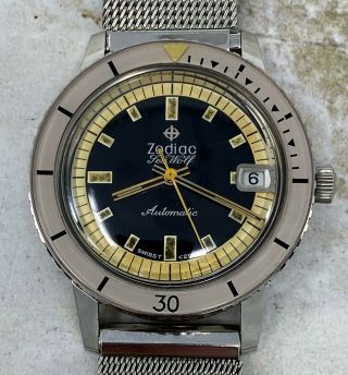 Vintage Zodiac Seawolf Diver Wristwatch W/bakelite Bezel Nr
