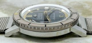 Vintage Zodiac Seawolf Diver Wristwatch w/bakelite bezel NR 5