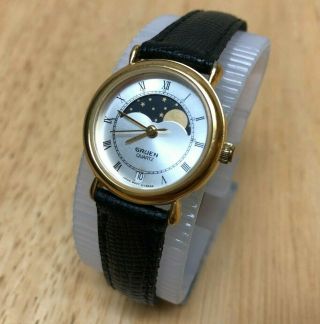Vintage Gruen Lady Gold Tone Moon Phase Leather Quartz Watch Hours Date Batt