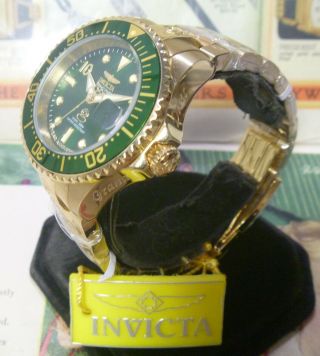 Nos W/tags,  Papers Invicta 37.  5mm Green 18678 Grand Diver 300m 24j Automatic