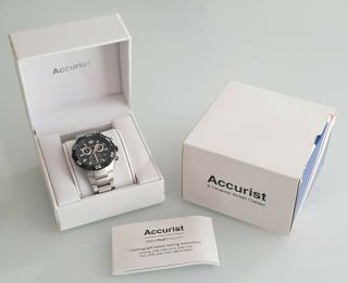 Mens Accurist London Chronograph Stainless Steel Waterproof Watch In Case Mb832b