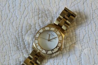 Marc Jacobs Yellow Gold Tone Large Face Watch White Face Battery Ex Con
