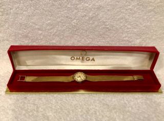 Omega Ladies 18k Gold Vintage Watch With Box 35.  5g