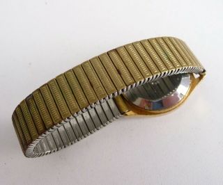 Vintage ROAMER Searock Quartz Gold Plated Men ' s Watch 3