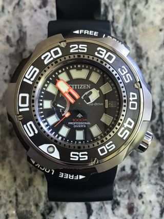 Mens Citizen Eco - Drive Professional Diver Bn7020 - 09e Titanium Watch J210 - T023100