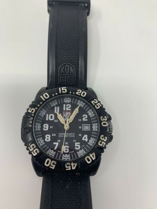 Luminox 3050/3950 44mm Wrist Watch For Men - Black/white Needs Repaired