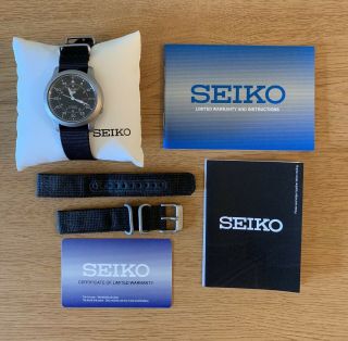 Seiko 5 Snk809 7s26 37mm Automatic Black Men’s Watch Military Field Day Date