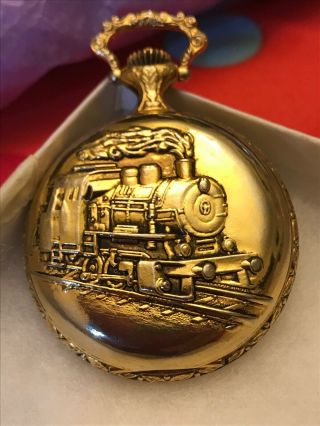 Vtg Geneva Pocket Watch Wind - Up Train Design Swiss Made 17 Jewels Gold - Tone