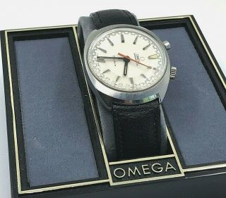 Vintage Men ' s Omega Geneve Chronostop 145.  010 Driver Chronograph wrist watch 2