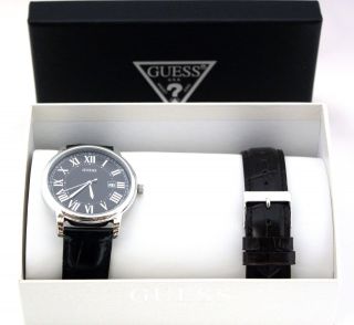 Guess W0384g2 Black Dial And Leather Band Extra Band Men Analog Watch