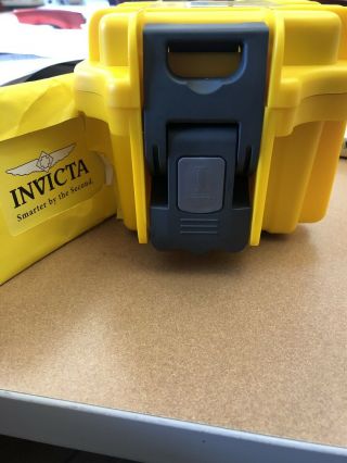 Invicta Gold 52mm Pro Diver With Royal Blue Band,  Case,  And Paperwork 4