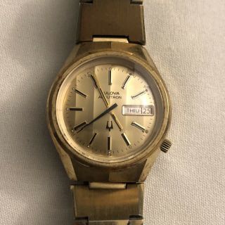 Vintage Bulova Accutron Men’s Wristwatch Gold Tone Round