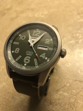Seiko 5 Sports Mens Automatic Watch Pre Owned