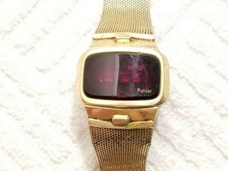 Vintage Pulsar Red Led Digital Watch Gold Tone Mesh Band