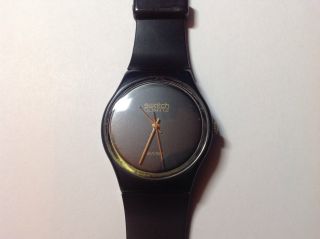 Swatch Watch " Gb101 " Black Retro 80 