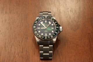 Squale 30 Atmos Gmt Dive Watch,  Alpine Green,
