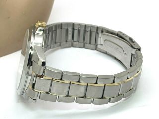 Seiko Men ' s Silver Dial Two Tone Stainless Steel Watch 6N42 - 00J0 BROKEN CRYSTAL 7