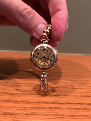Vintage S.  W.  C.  Co.  Gold Filled Pocket Watch Wristwatch Swiss 15 Jewel