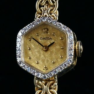 Rare Vintage Omega Octagonal Solid 14K Gold Lady ' s Diamond Bracelet Watch,  NR 4