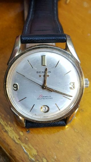 Vintage Benrus Automaticl Self Winding Wristwatch 39 Jewell Date 3 Star Runs