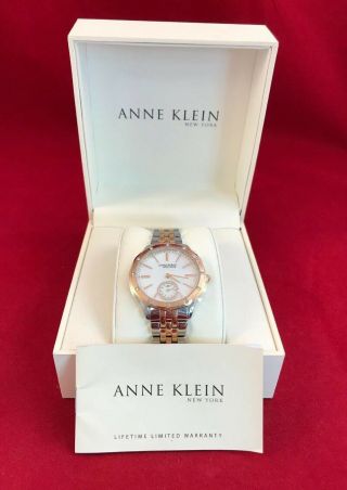 Womens Anne Klein Watch.  Reloj De Mujer Marca Anne Klein