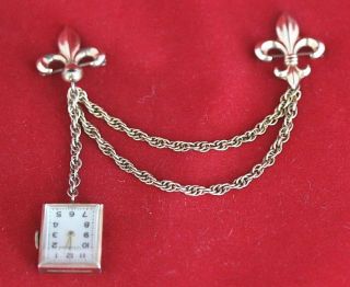 Vintage Double Chain Gold Filled Fleur De Lis Pin Lapel Womens Boulevard Watch