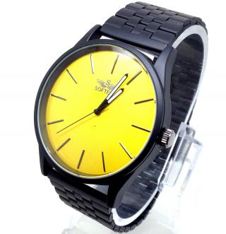 776t Men Vintage Sports Style Wrist Watch Metallic Grey Band Round Yellow Dial