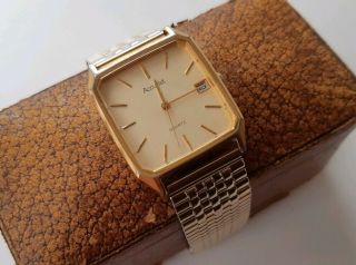 Vintage Accurist Mens Gold Wrist Watch Quartz Analog Boxed 353000 Fixoflex Retro