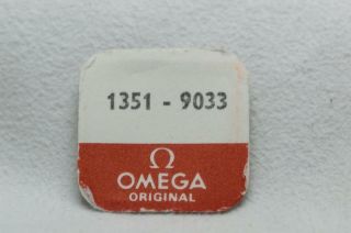 Nos Omega Part No 9033 For Calibre 1351 - Battery Clamp