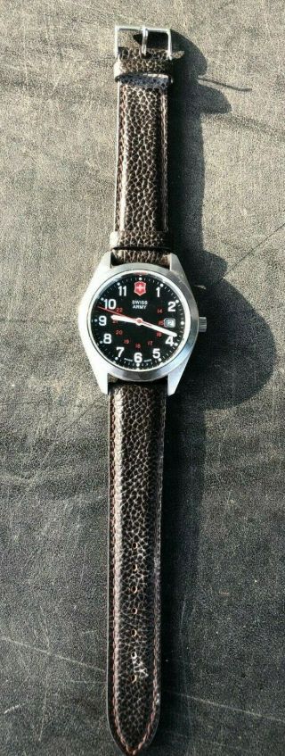 Victorinox Swiss Army 241083 Garrison Brown Leather Swiss Mens Watch